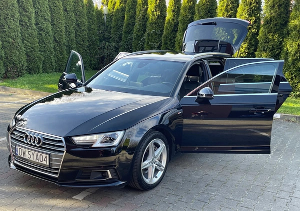 Audi A4 cena 85900 przebieg: 157460, rok produkcji 2017 z Wrocław małe 781